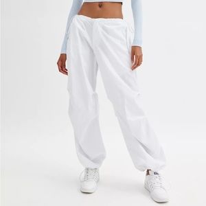 Urban outfitters baggy white pants iet’s fran